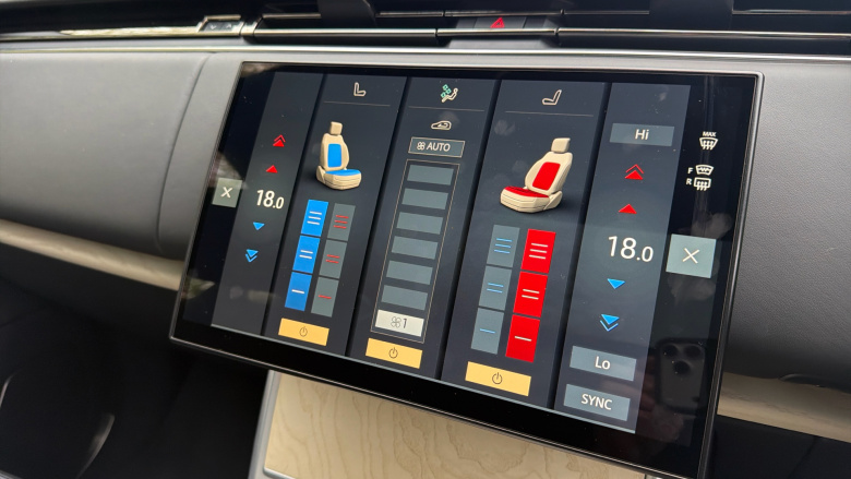 Land Rover Range Rover 4.4 P615 V8 SV 4dr Auto Petrol Estate